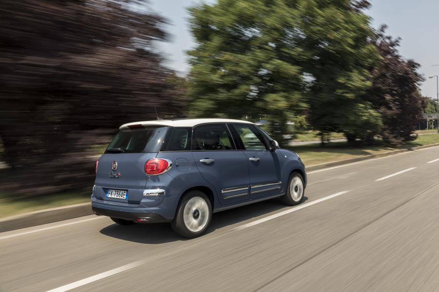  Fiat 500L 2017 года  (фото 10 из 45)